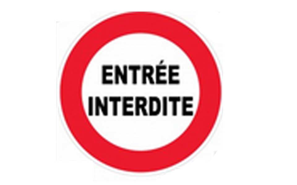 ADHÉSIF ROND ENTRÉE INTERDITE