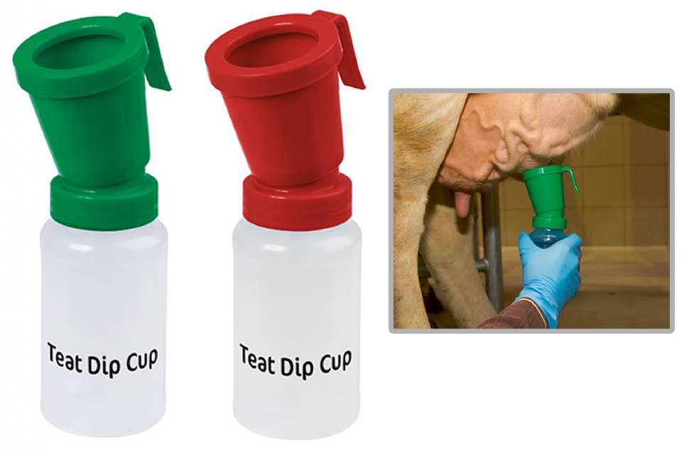 GOBELET TREMPEUR POUR PIS STANDARD