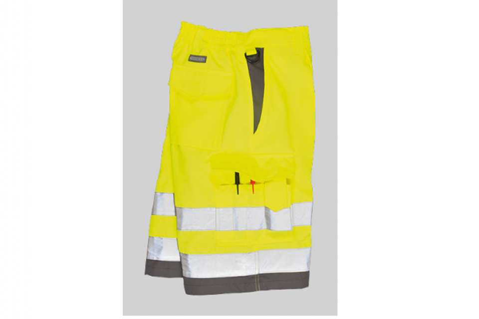SHORT FLUORESCENT