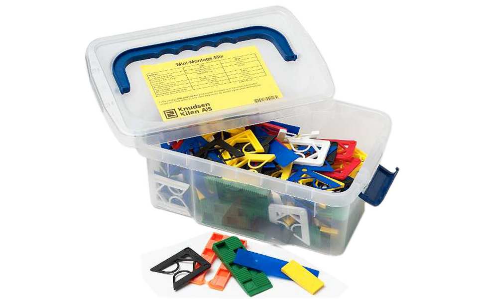 CALES EN PLASTIQUE MIXTE COMPLET 140 PCS