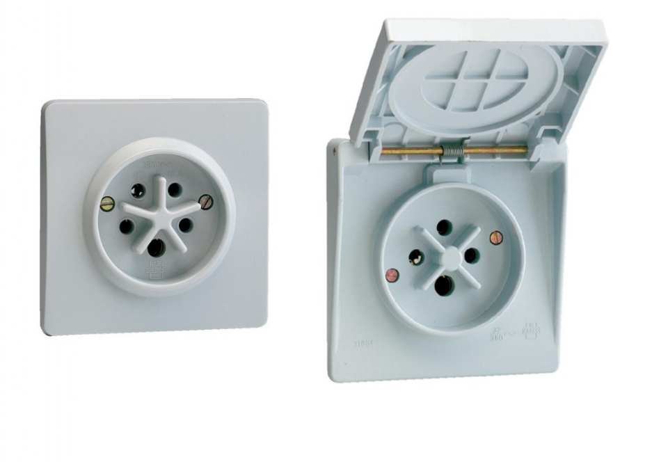 PRISE INDUSTRIELLE ABB SYNCKIER A ENCASTRER