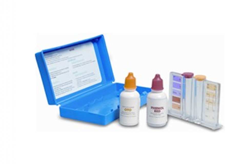 PRODUIT ETANG KIT ESSAI CHLORE + PH